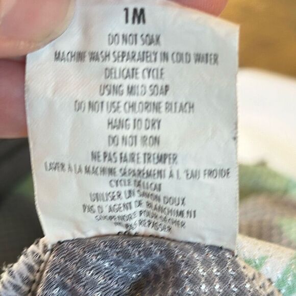 LOUIS GARNEAU Medium Las Vegas Cyclery Cycling Jersey Shirt Green - Picture 9 of 9